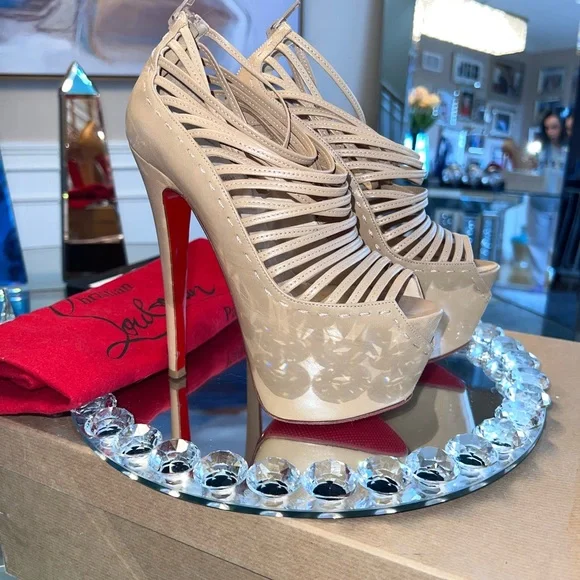 Christian Louboutin Zoulou Strappy Platform Heels 160 - Picture 14 of 17